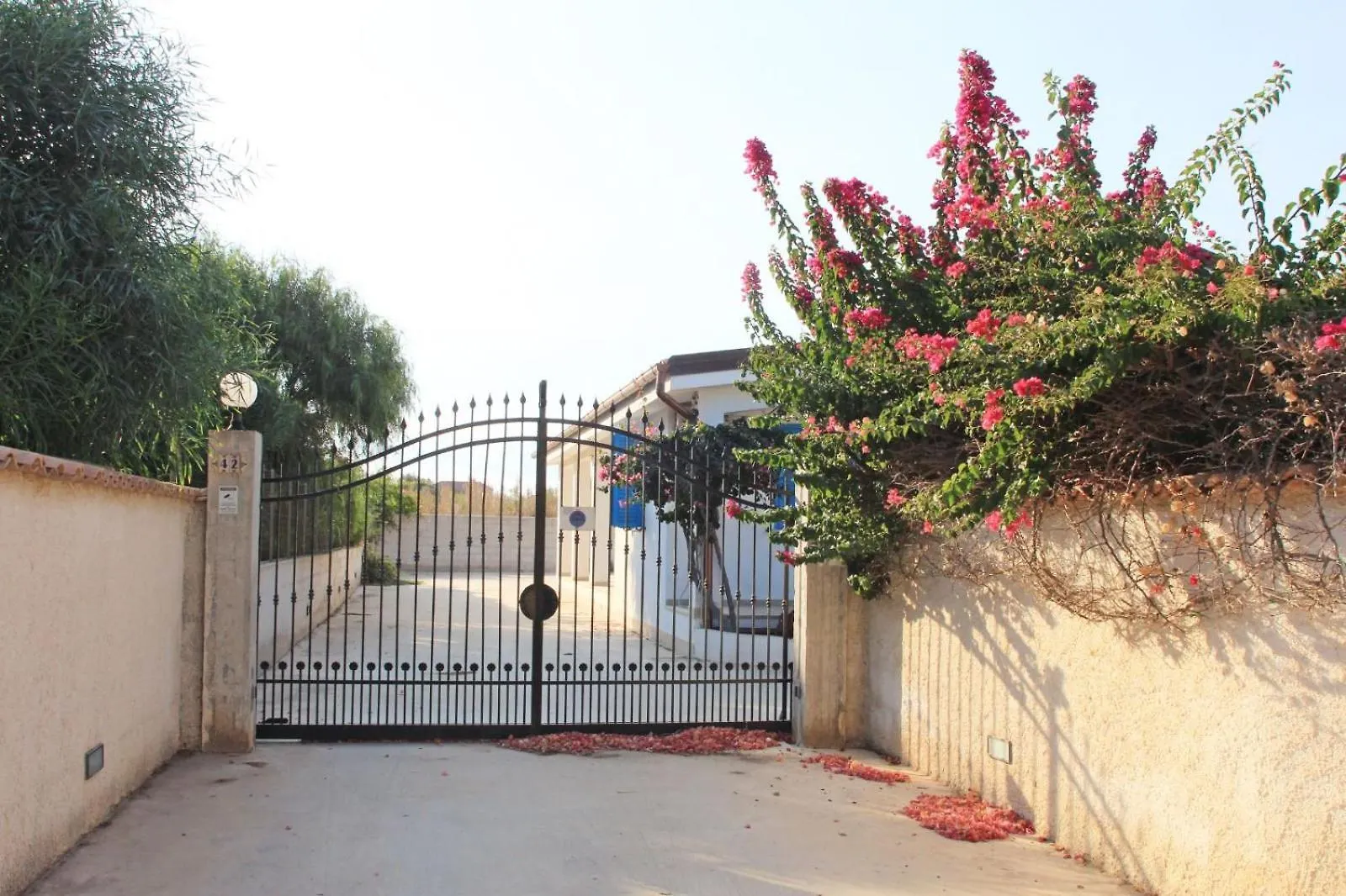 Villa Soleado, Marzamemi - Sea Front Villa Reitani