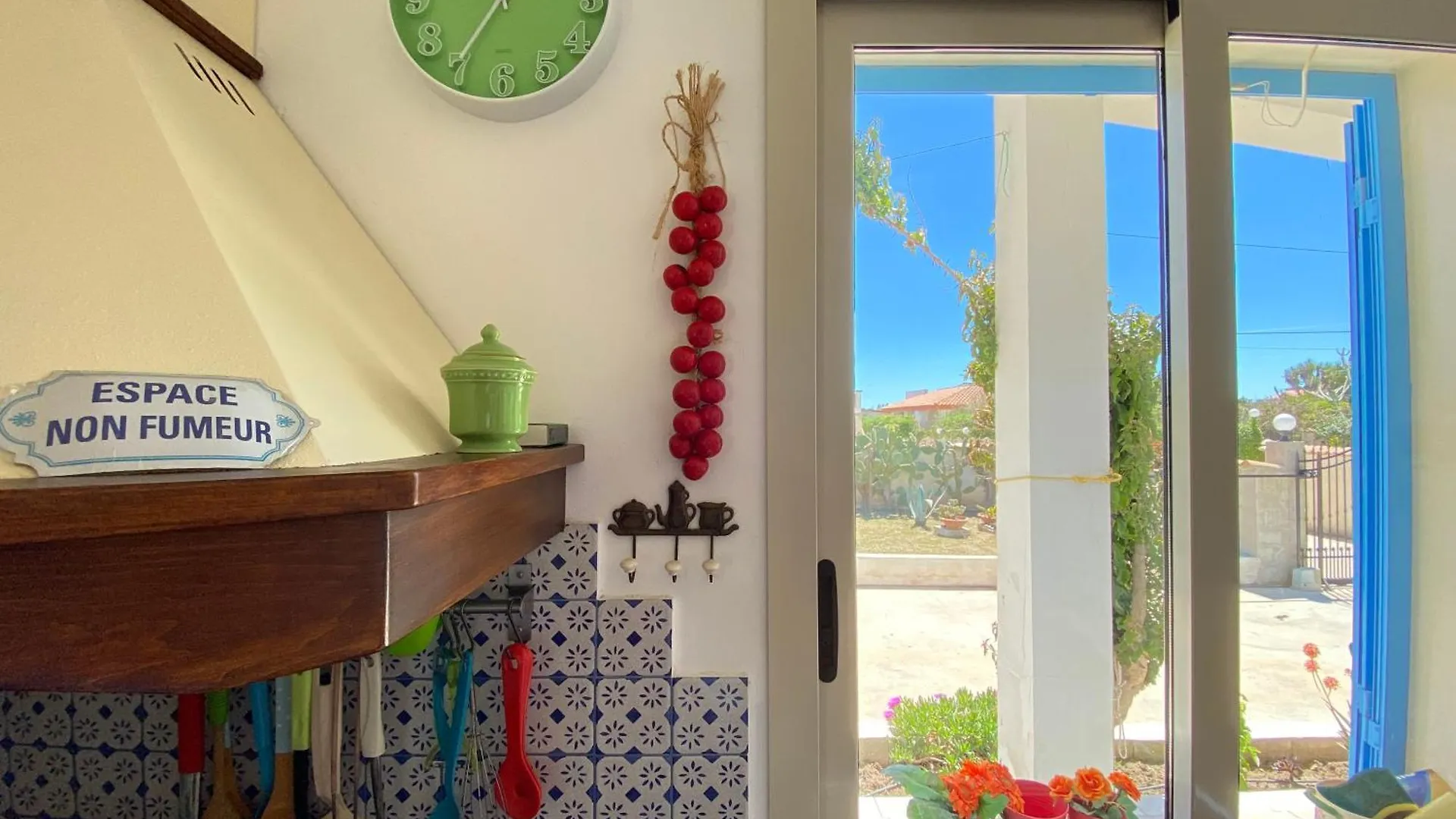 Villa Soleado, Marzamemi - Sea Front Villa Reitani